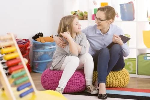 Officieel cursusbeeld van Kinderzorg bij Thuiscursus.nl