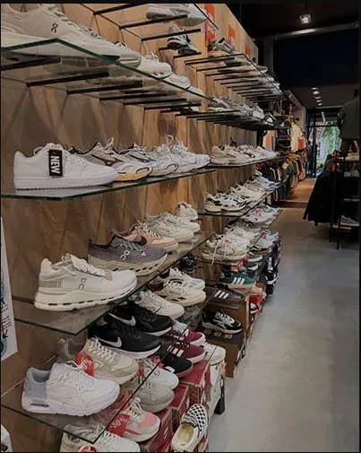 Officieel beeld bij schoenen van Sport ’N Styles